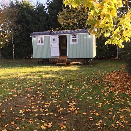 Jasmine The Shepherd Hut Woodhall Spa Extérieur photo
