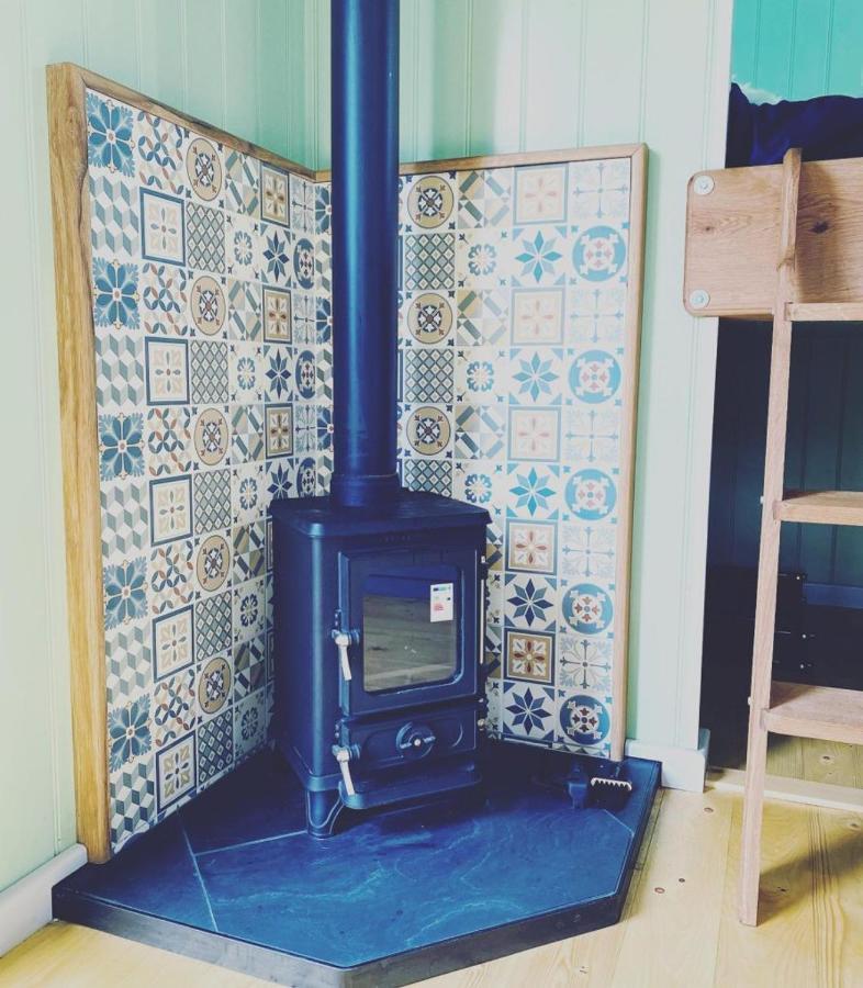 Jasmine The Shepherd Hut Woodhall Spa Extérieur photo