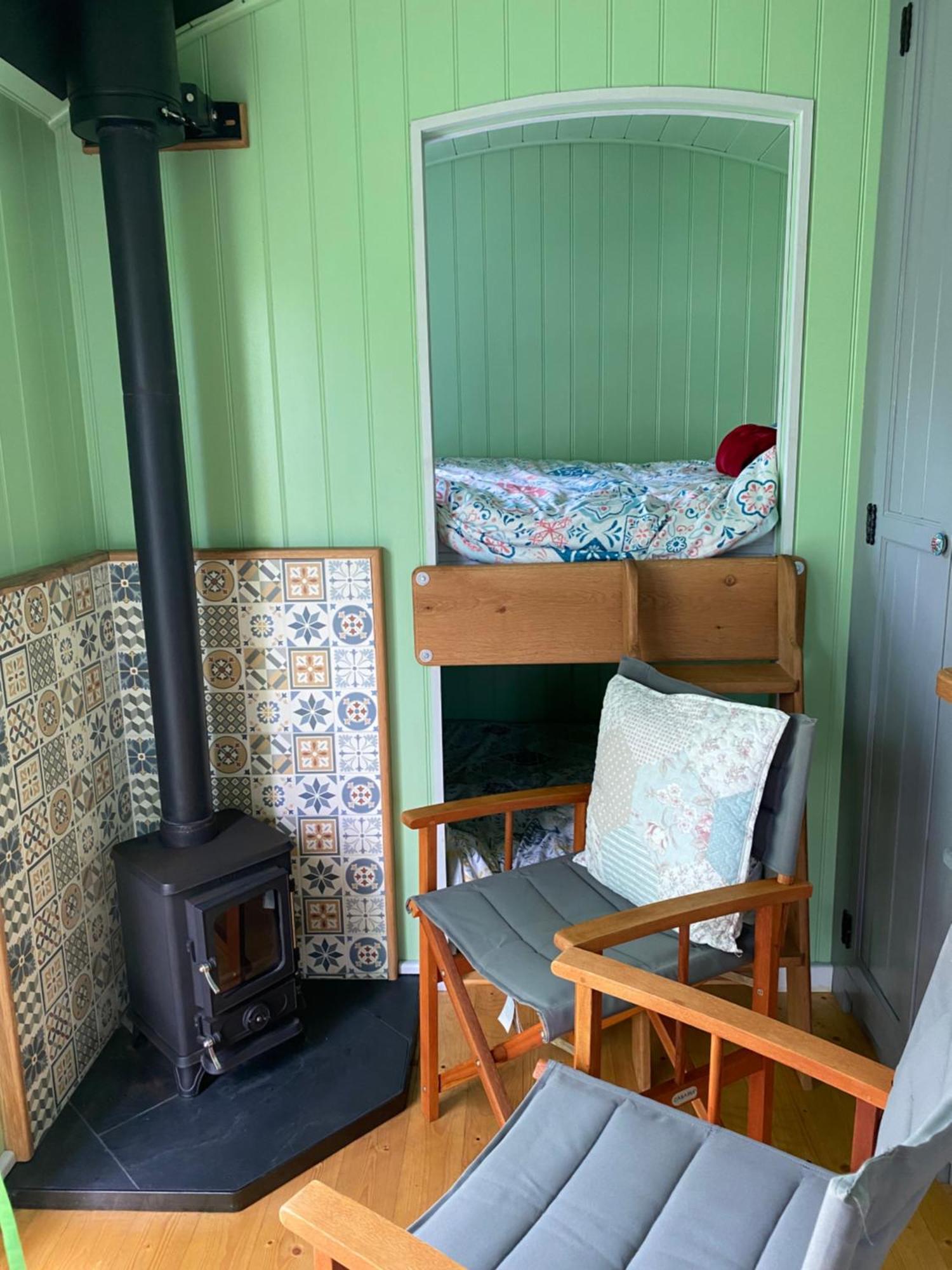 Jasmine The Shepherd Hut Woodhall Spa Extérieur photo
