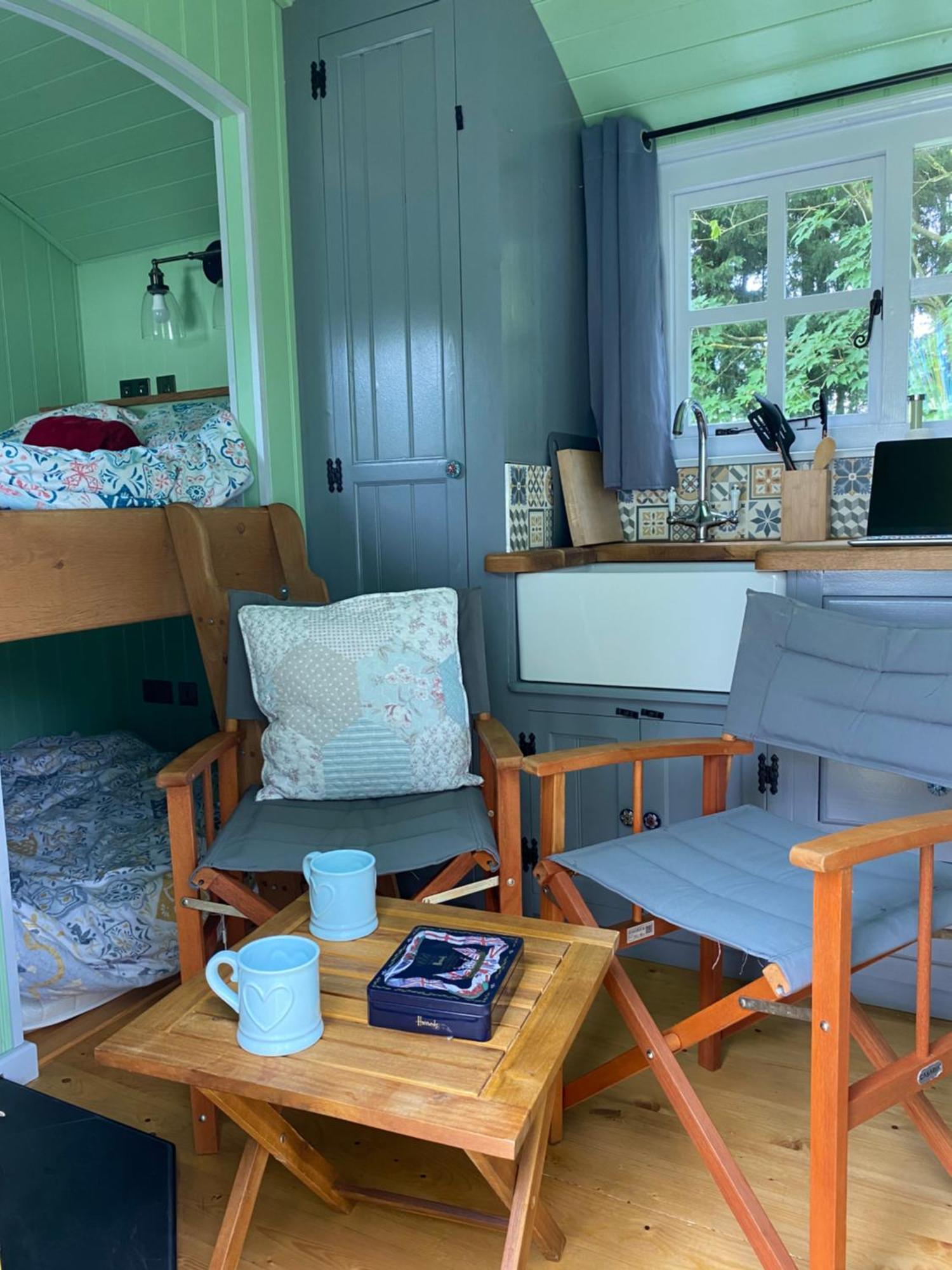 Jasmine The Shepherd Hut Woodhall Spa Extérieur photo